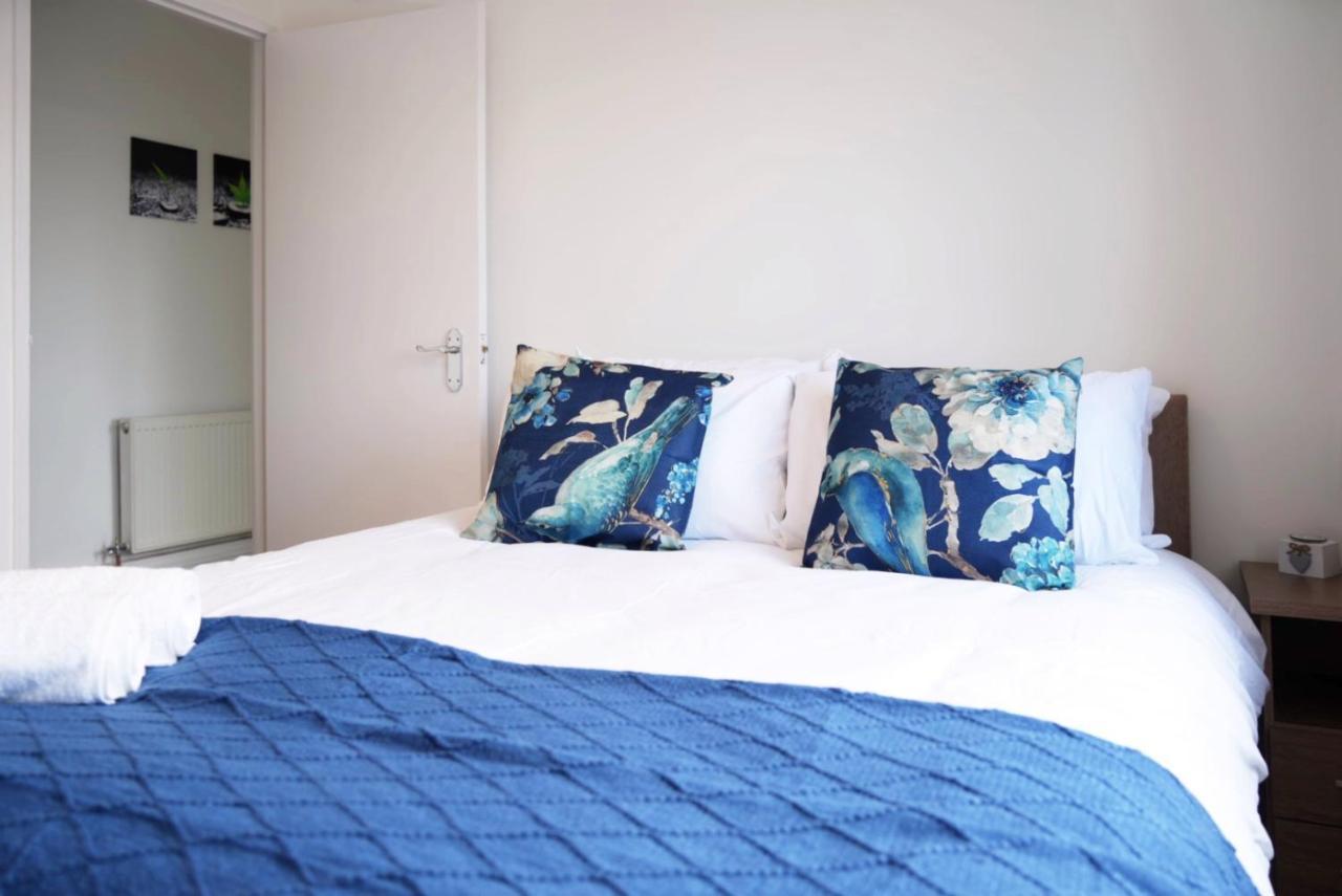 Sophie Place In Vauxhall - 3 Double Beds, 1 Sofa Bed, Spacious London Exterior photo